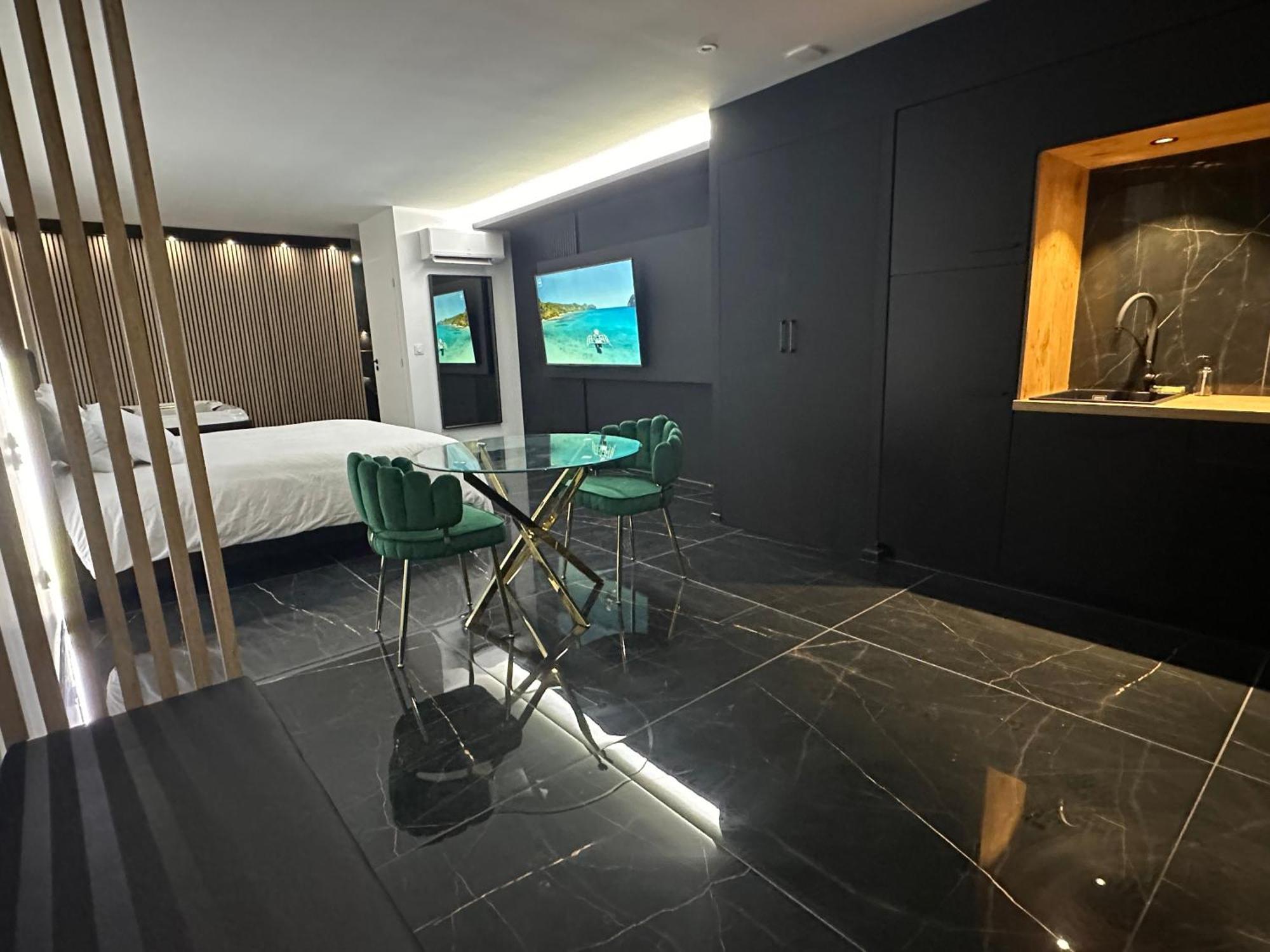 Villa Luxury Living *